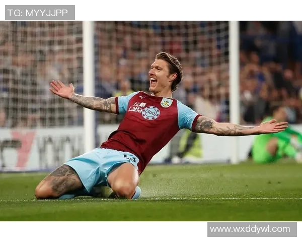 伯恩利与热刺激战成平局赛季精彩对决引发热议